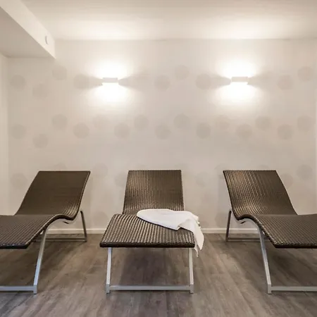 Haus Strandlaeufer 0 6 Апартаменты *