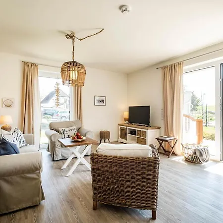 Haus Strandlaeufer 0 6 *