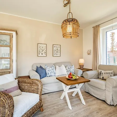 Апартаменты Haus Strandlaeufer 0 6